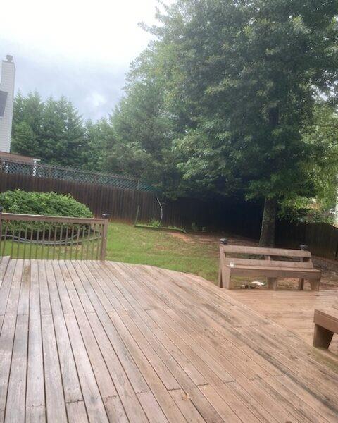 Building Photo - 1624 Longmont Dr