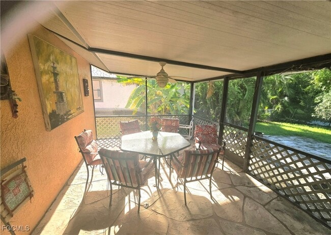 Building Photo - 1813 SW 26th St