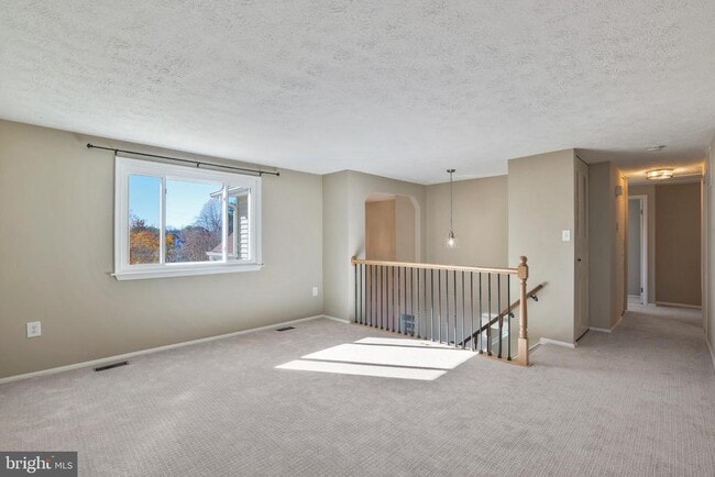 Building Photo - 10622 Cavalcade St