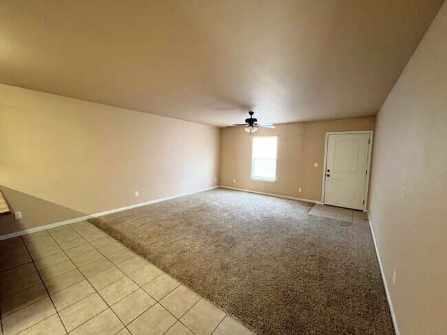 Building Photo - 184 Lyle Curtis Cir