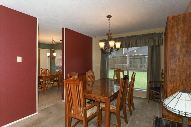Building Photo - 16410 Salinas Ln