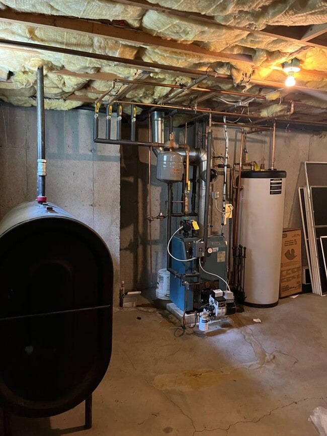 Building Photo - Private 3/4 BR 2.5Ba in Forestdale area of Sandwhich