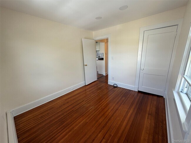 Building Photo - 41 McAlpin Ave