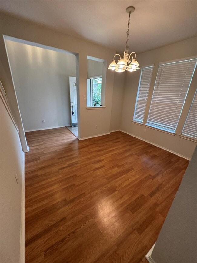 Building Photo - 2612 Tinmouth St