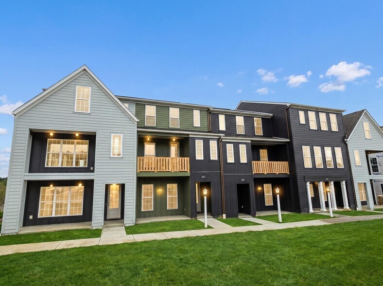 Building Photo - 317 Palisade Way