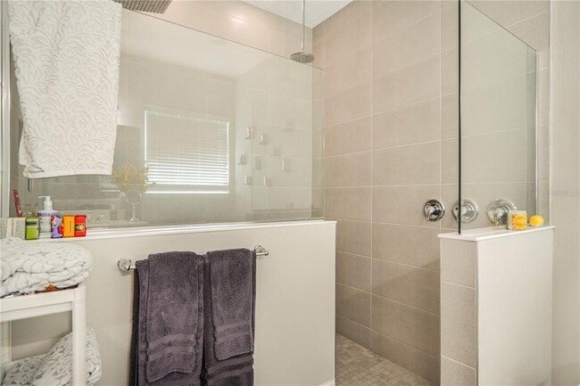 Building Photo - 694 Brooks Field Dr