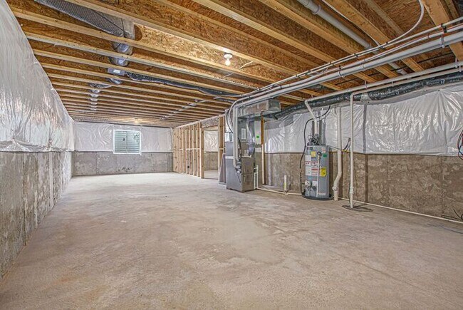 Building Photo - 54154 Angeline Dr