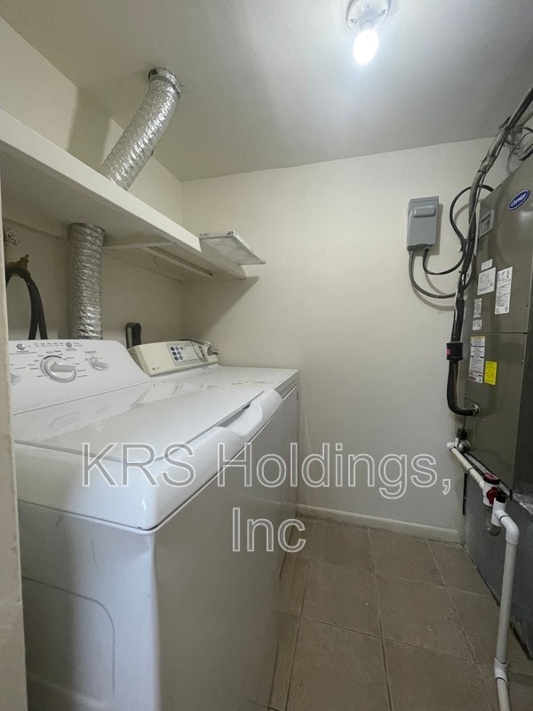 Building Photo - 3828 Miramonte Pl