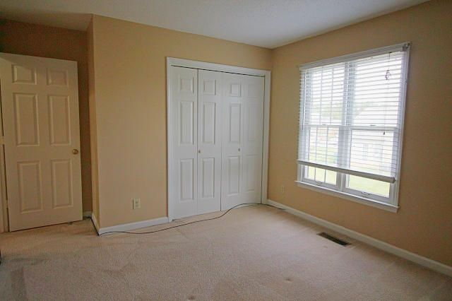 Building Photo - 2619 Camellia Dr