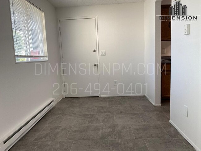 Interior Photo - 306 Stanford Drive