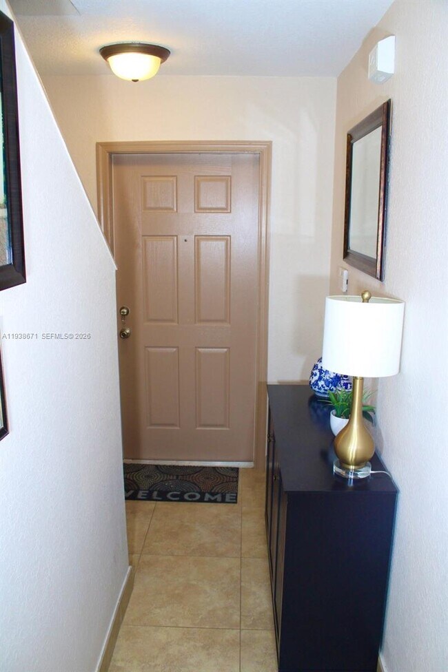 Building Photo - 5954 Royal Way