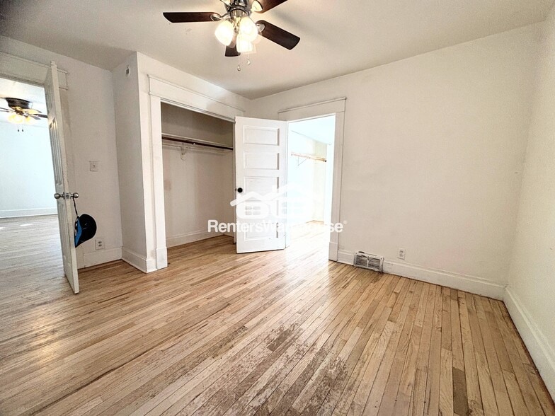 Building Photo - 1171 21st St