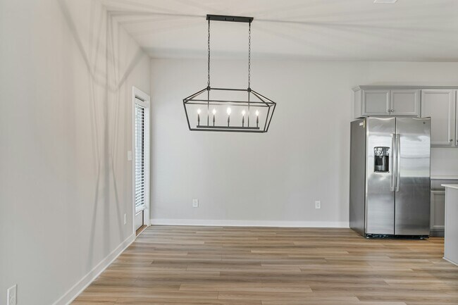 Building Photo - 1420 Brookhaven Dr