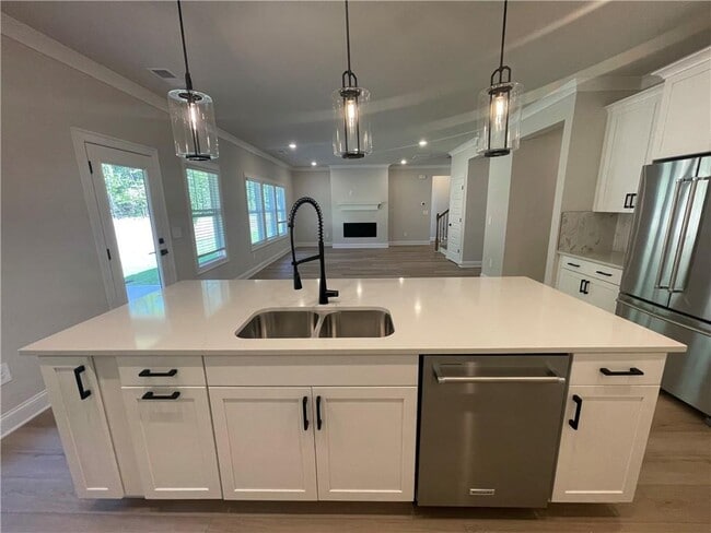 Building Photo - 5647 Cabernet Ln