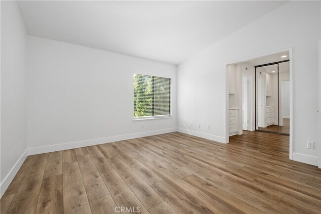 Building Photo - 25702 Seaside Dr