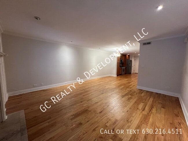 Building Photo - 925 Indian Boundary Dr
