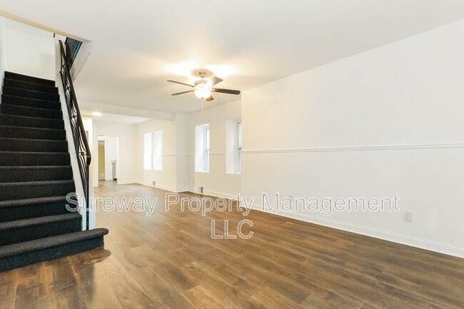 Building Photo - 447 Pusey Ave