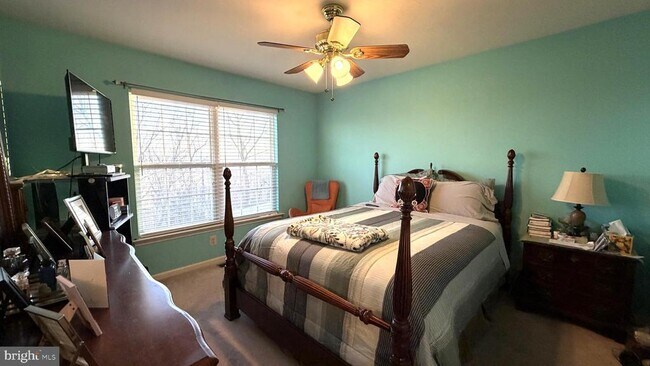 Building Photo - 506 Quincy St