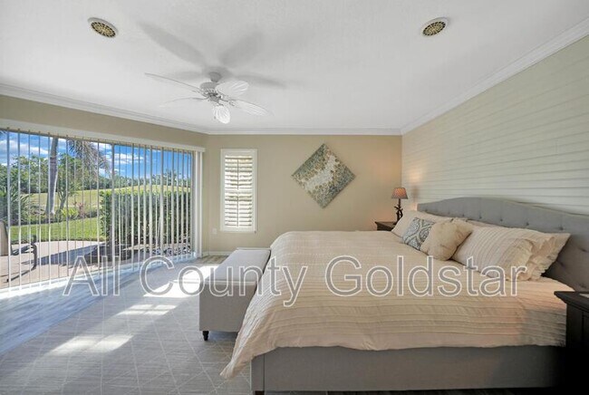 Building Photo - 8377 Parkside Dr