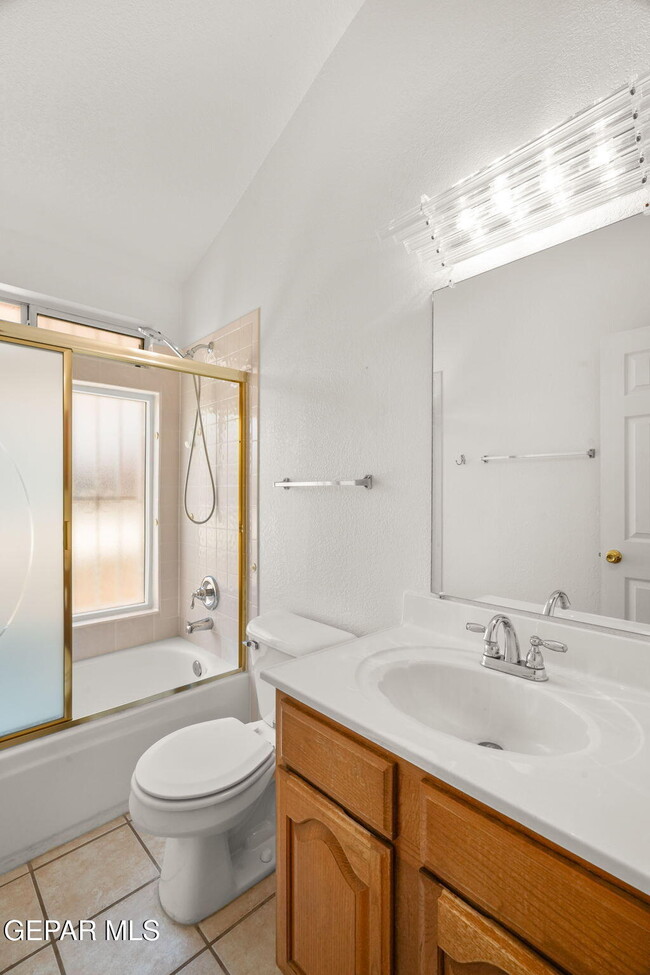 Building Photo - 4612 Loma Grande Dr