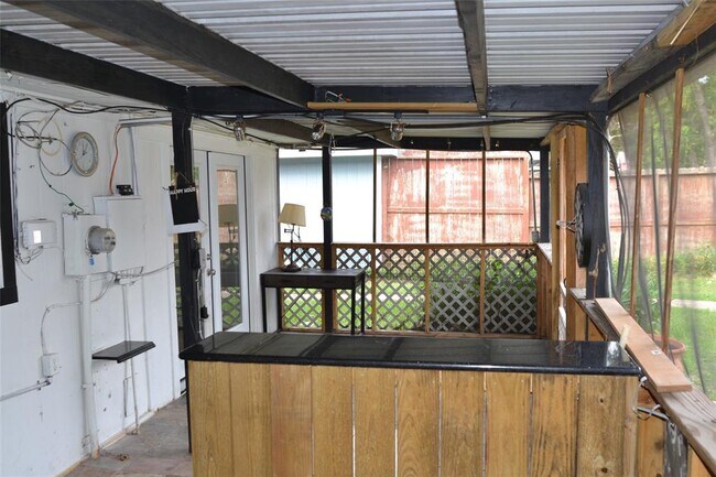 Building Photo - 20522 Burwood Cir