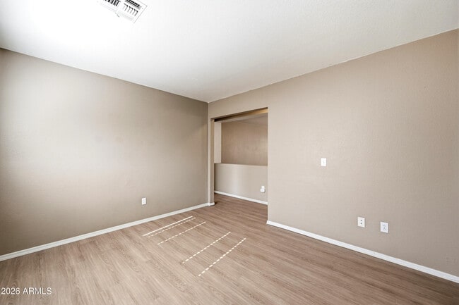 Building Photo - 3057 W Lucia Dr