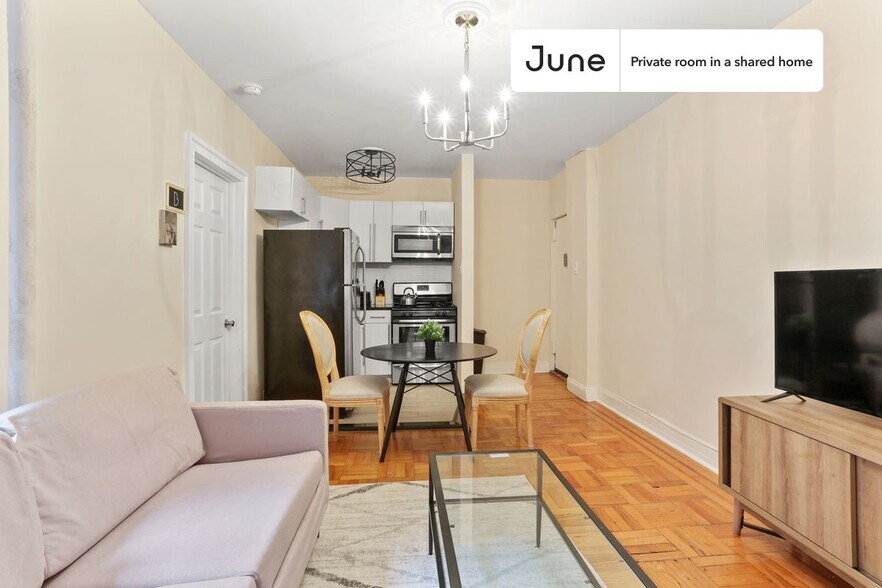 Building Photo - Private bedroom in 2 bed/1 bath Home