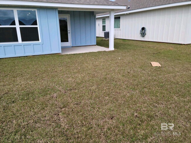 Building Photo - 23213 Shadowridge Dr
