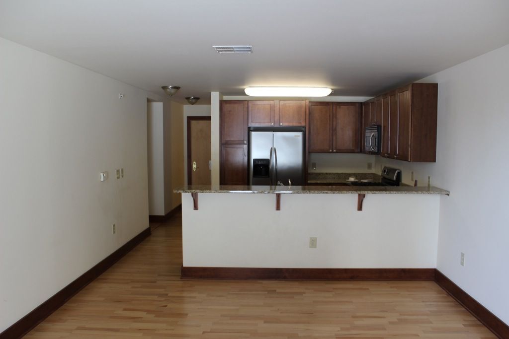 Kitchen - 333 W Mifflin St