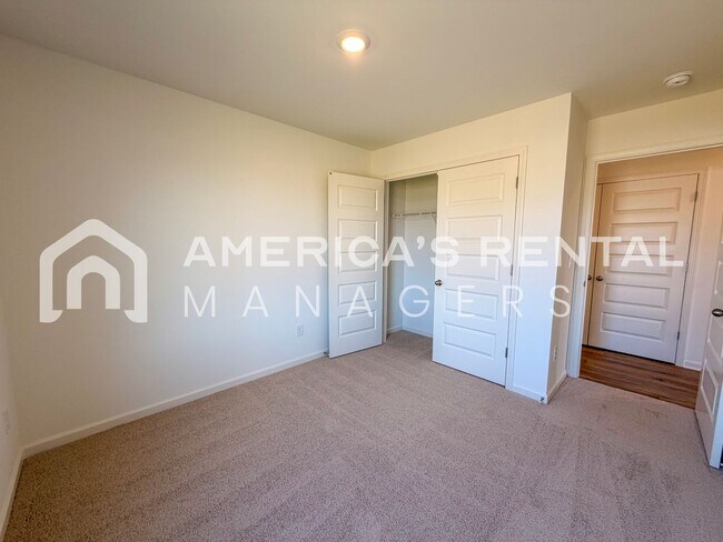 Building Photo - Coming Soon! Available to View NOW! DEPOSIT PENDING!