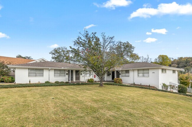Interior Photo - Ethel Apartments
