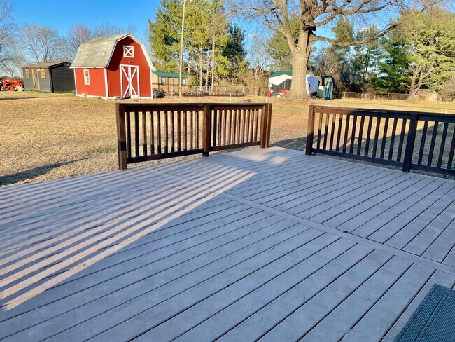 Building Photo - 3935 Elkton Trail