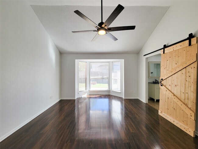 Building Photo - 5810 Forest Land Dr