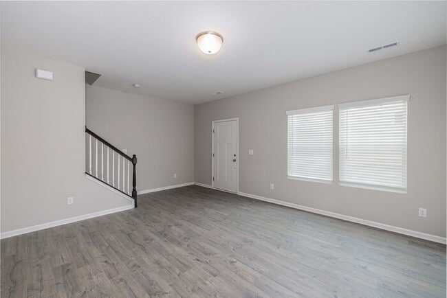 Building Photo - 3BD/2.5BTH Townhome – Villages at Mallard ...