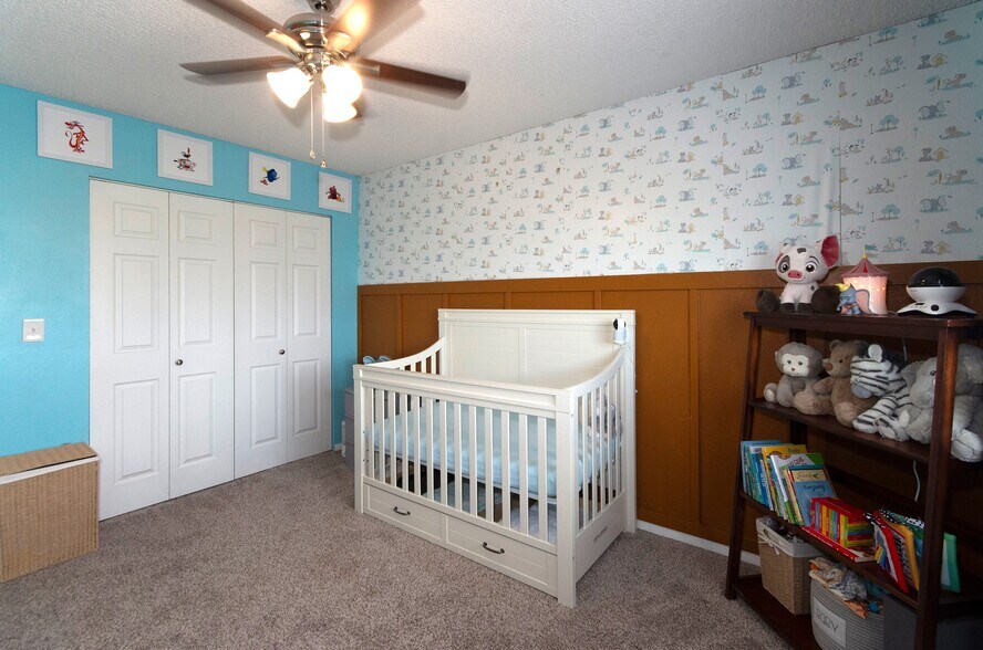 Building Photo - 6965 Sugar Creek Cir