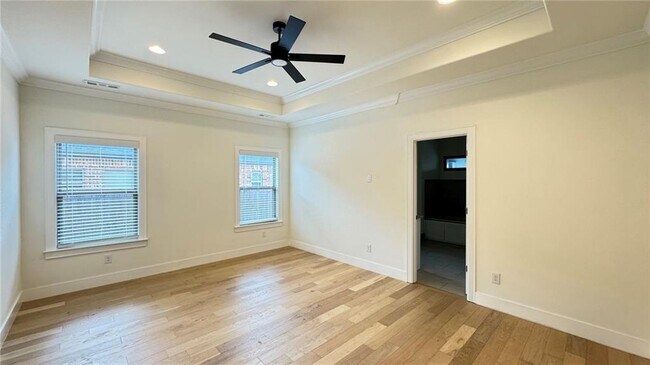 Building Photo - 5806 W Red Maple Dr