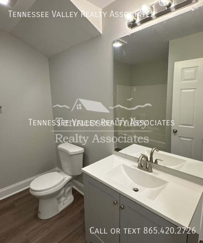 Building Photo - 4200 McCalla Ave