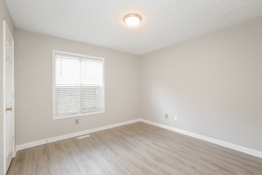 Building Photo - 304 Mary Alice Dr