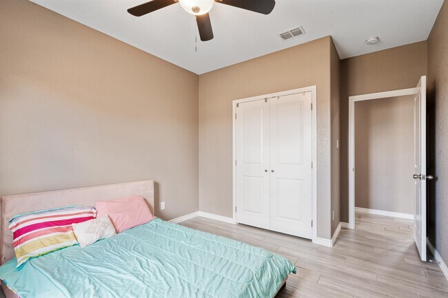 Building Photo - 266 Cielo Grande