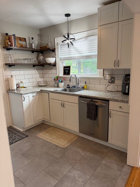 Building Photo - 3634 Besuden Ct