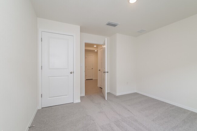 Building Photo - 8578 Triumph Cir