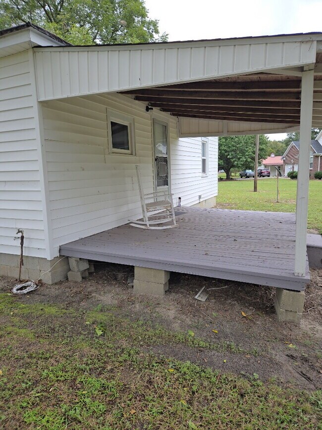 Building Photo - 114 Tobie Mercer Ln