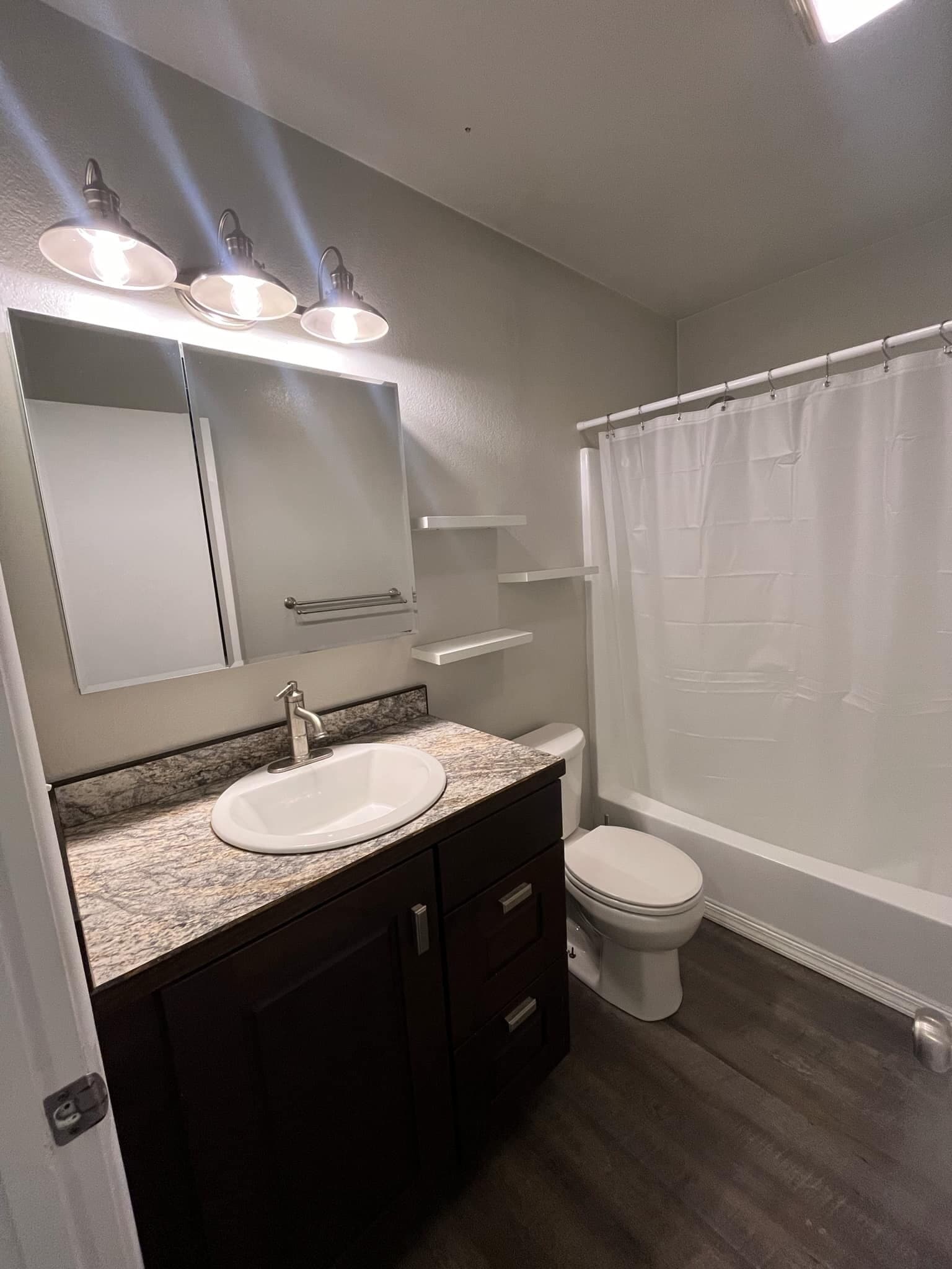 Bathroom tub, shower - 1230 6th St W