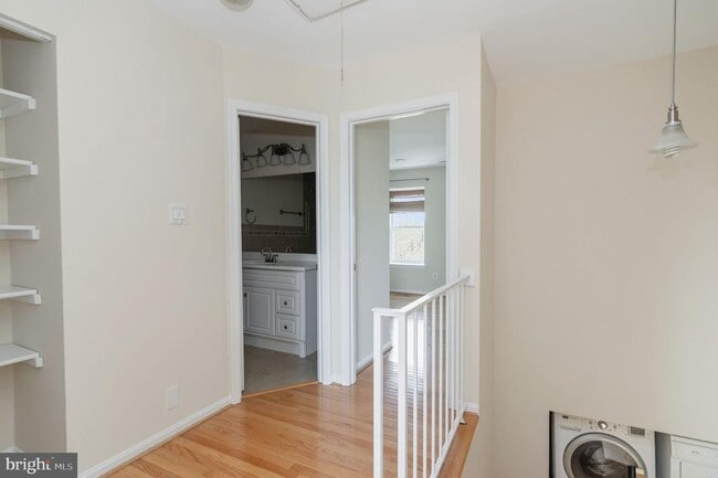 Building Photo - 7886 Brighton Way