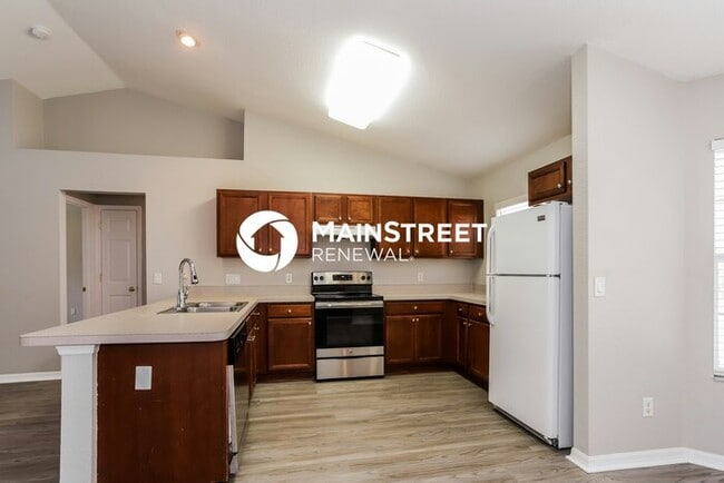 Building Photo - 3 Bedroom Pet-Friendly Home in North Port,...