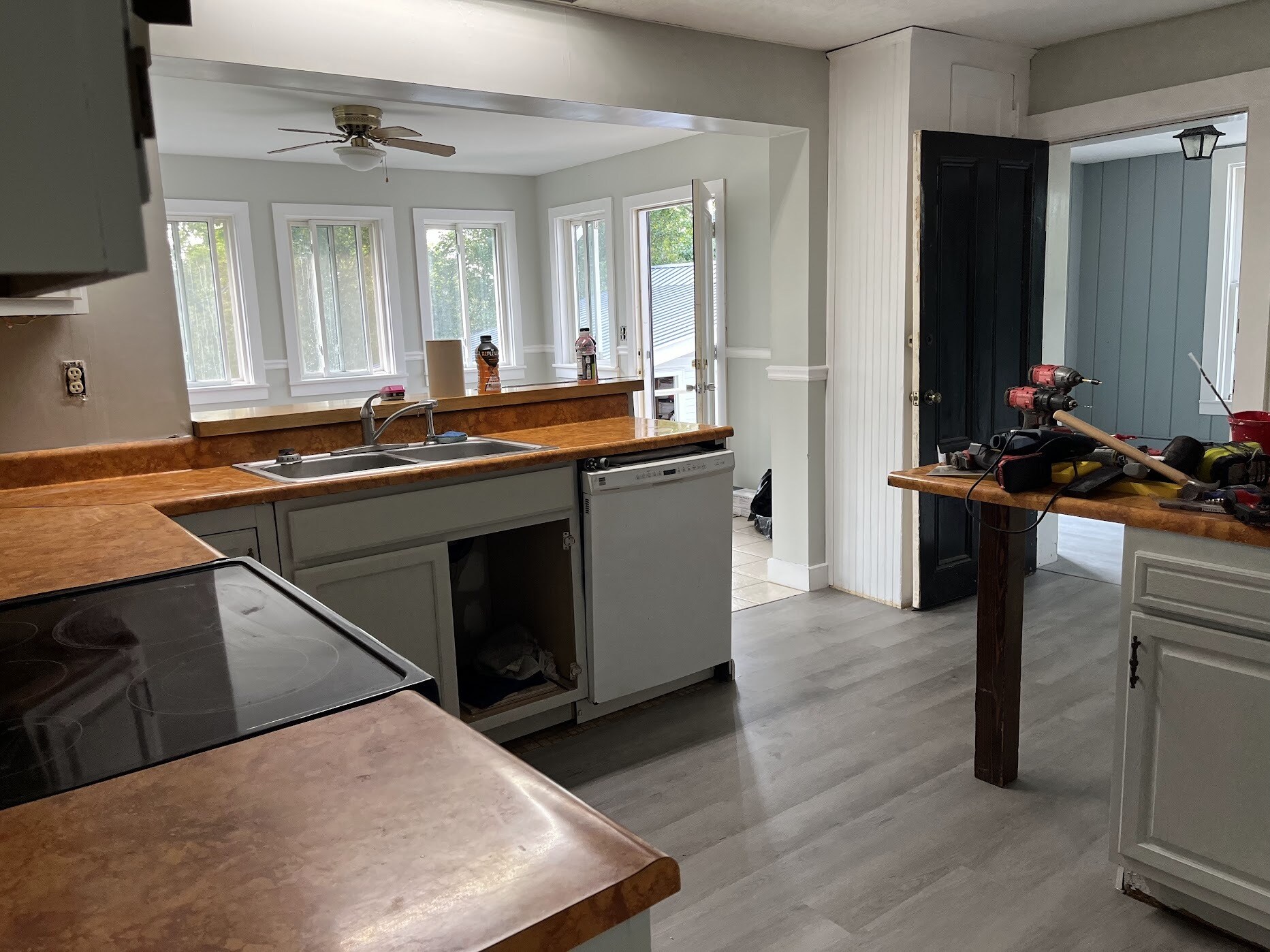 Building Photo - 55 S Main St