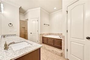 Building Photo - 5002 SW Golden Eagle Ave