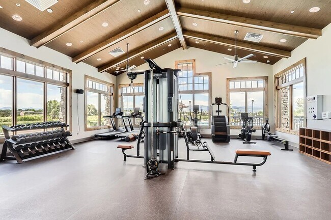 Building Photo - Beautiful 2024-Built Home with Pool, Clubhouse & Pickleball Courts-Available August 22!