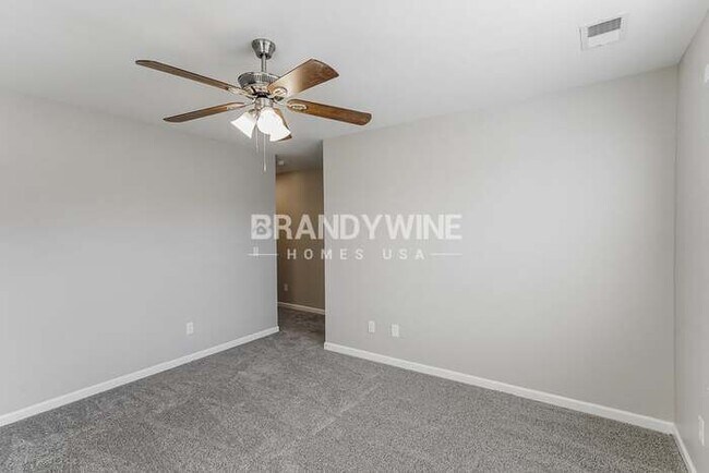 Building Photo - 1053 Woodbridge Blvd