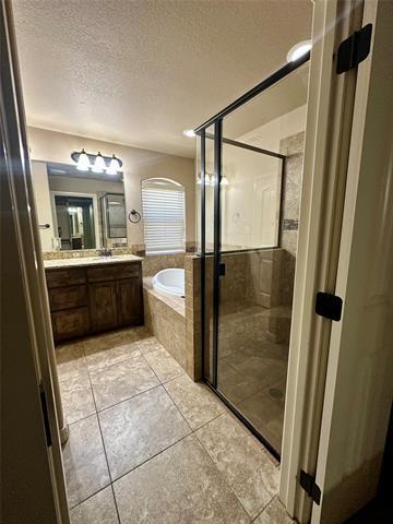 Building Photo - 4502 Sapphire Ln